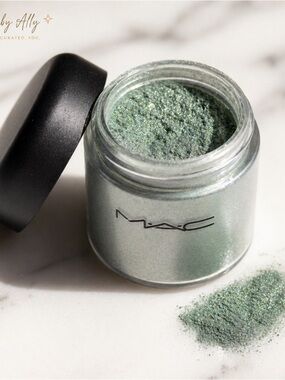 MAC Pigment Spiritulize A78 ✨ Discontinued Rare Green Duochrome Eyeshadow